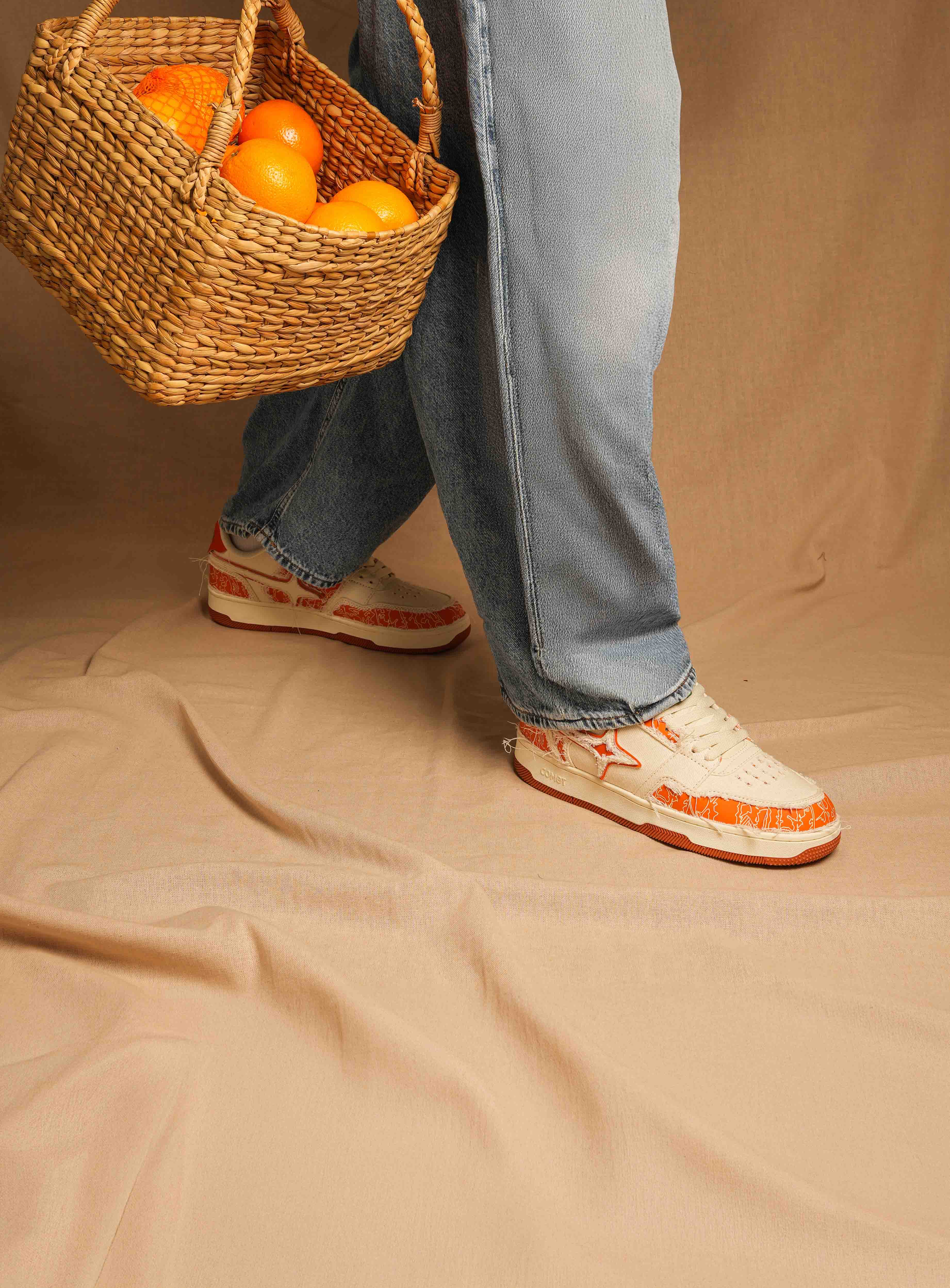 ORANGE - Image 7