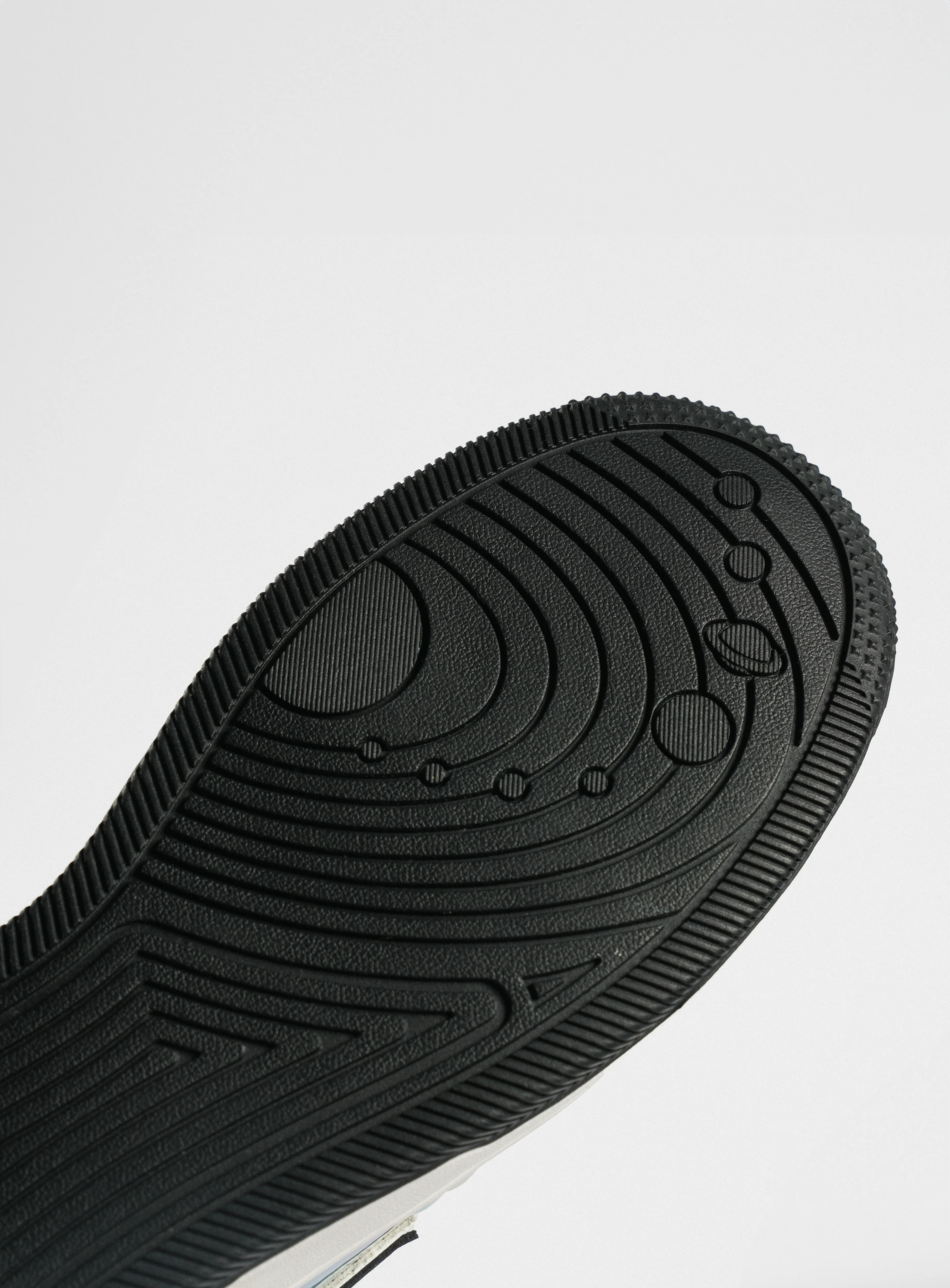 SPACEBOUND - Image 7
