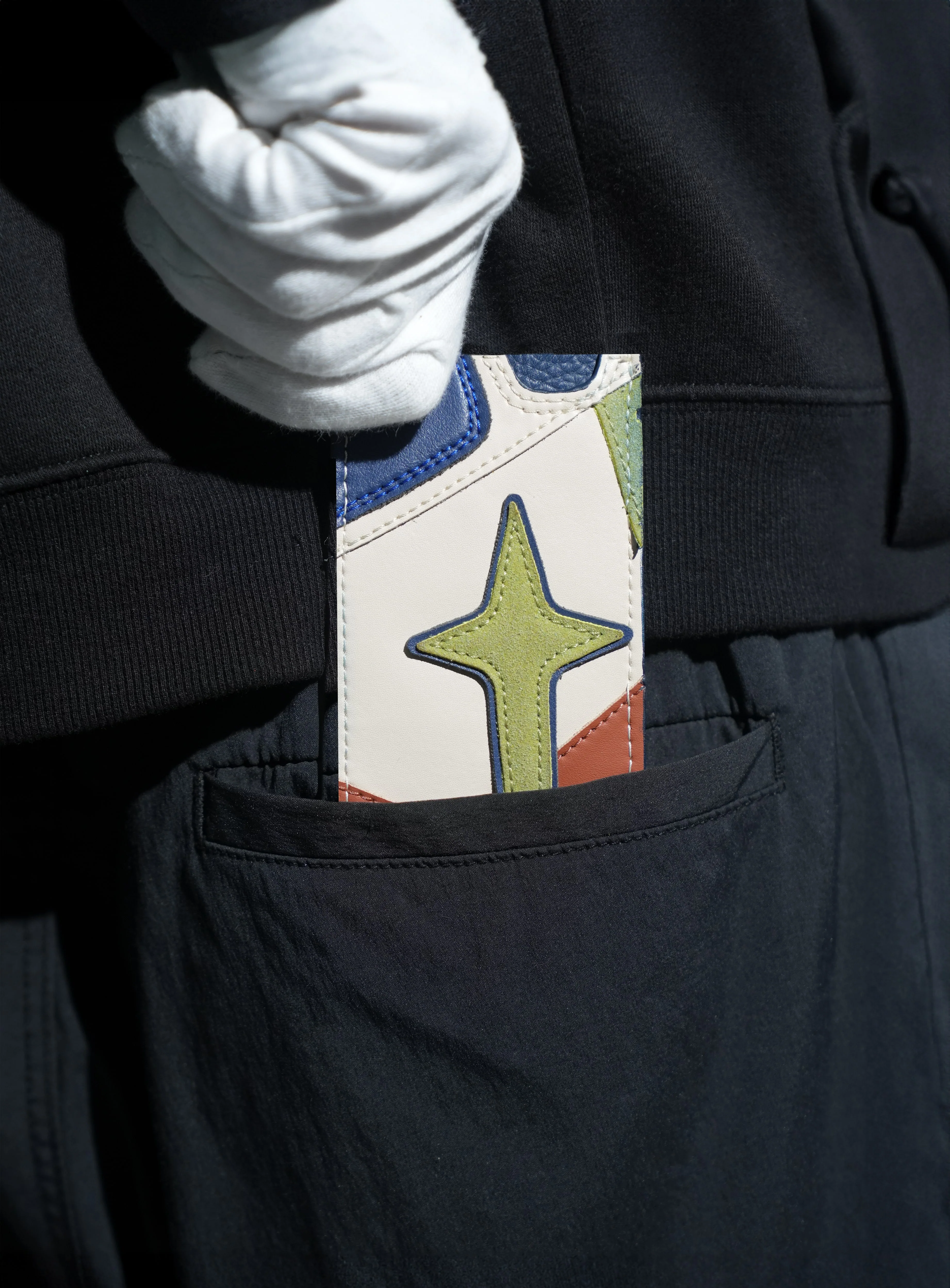 Sneaker Wallet MADAGASCAR - Image 4